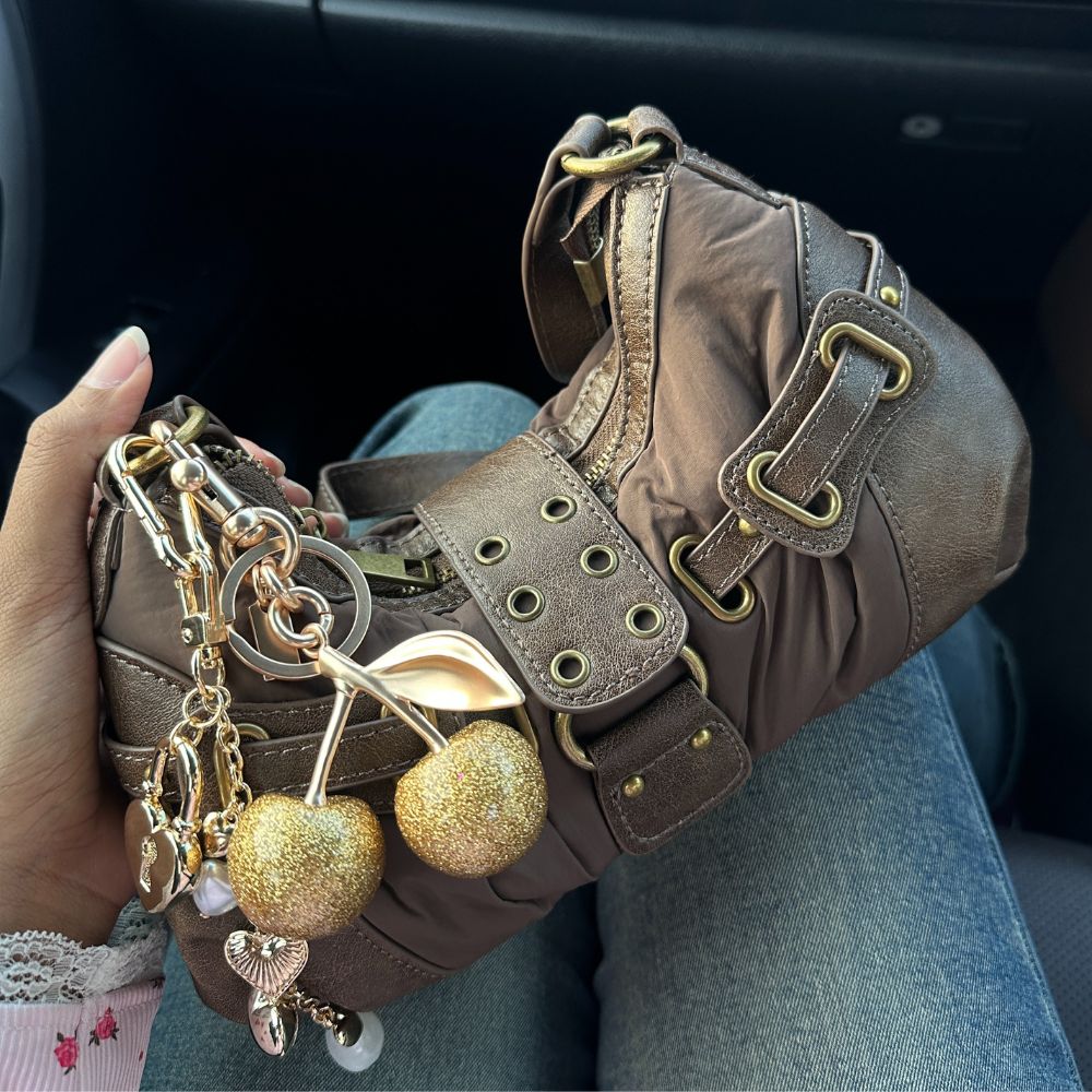 Retrocia - Vintage Buckle Shoulder Bag