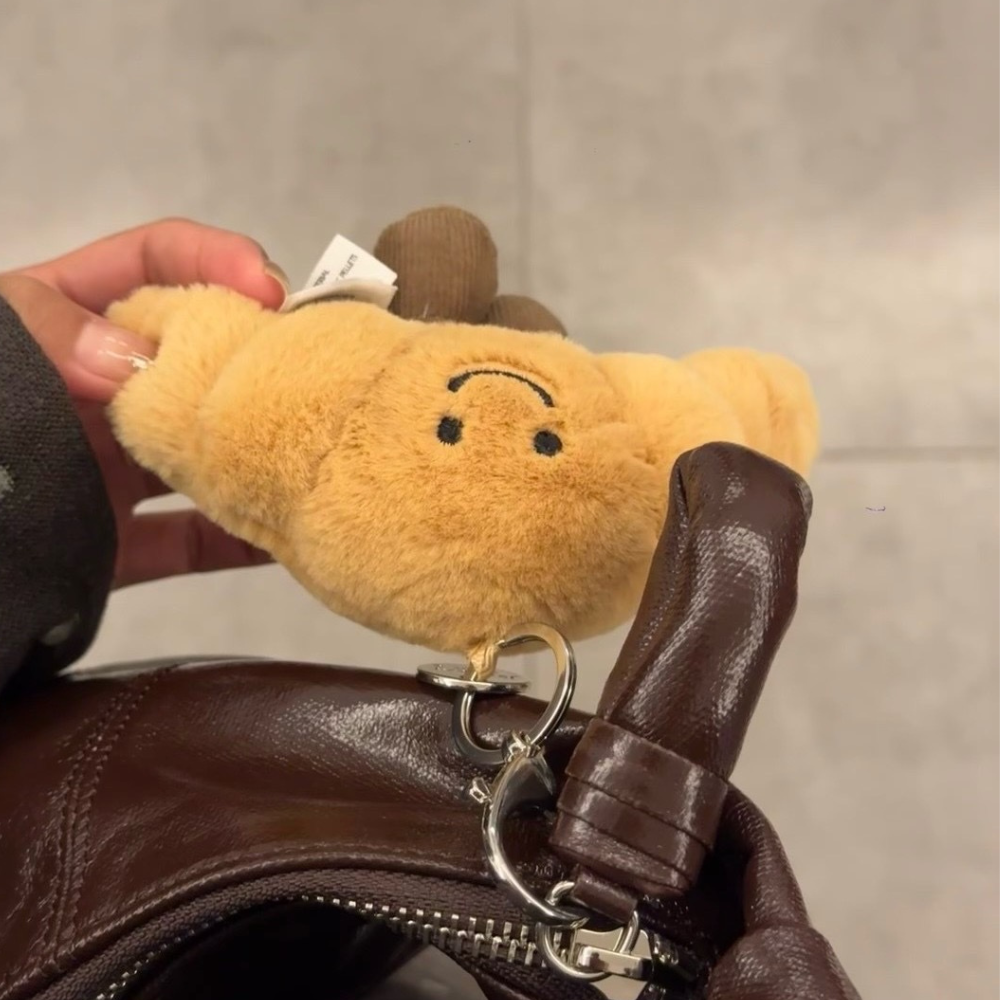 BUTTER BAE CHARM